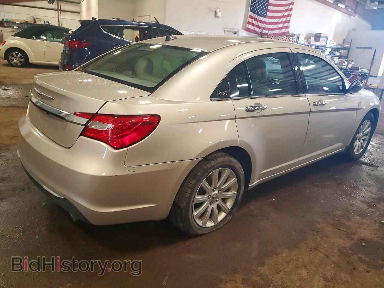 2013 CHRYSLER 200 - VIN: 1C3CCBCG5DN684758 - Фото 3