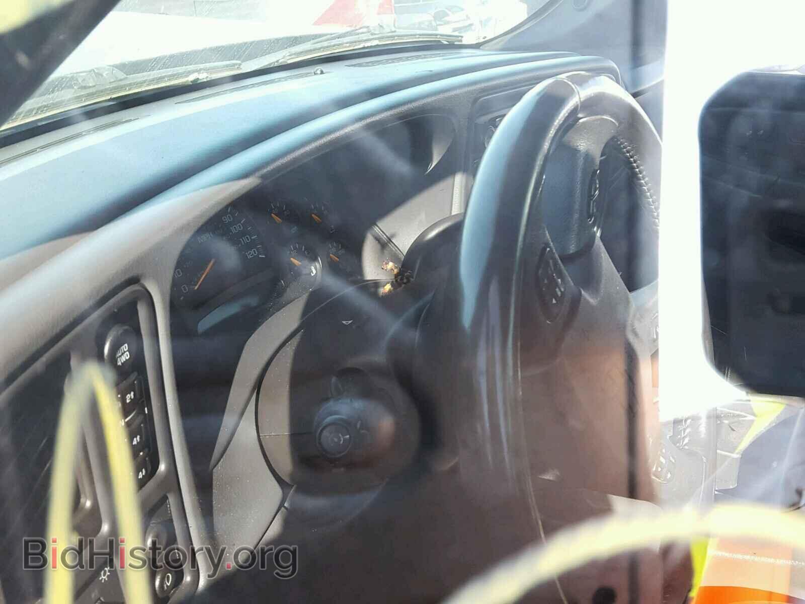 2005 CHEVROLET SILVERADO - VIN: 2GCEK13T551367256 - Фото 8
