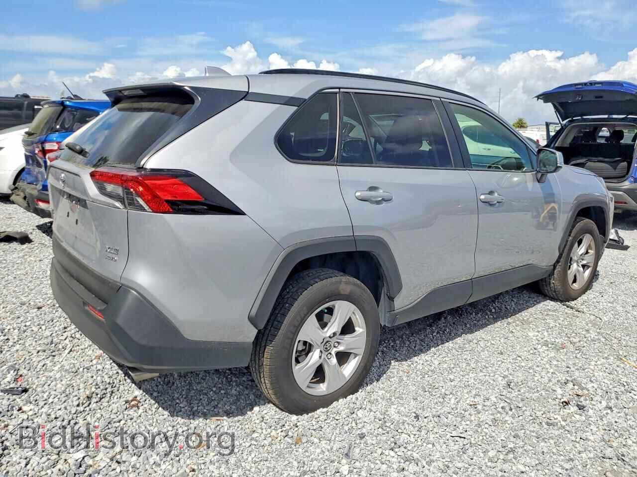 2019 TOYOTA RAV4 - VIN: JTMP1RFV4KD523925 - Фото 3