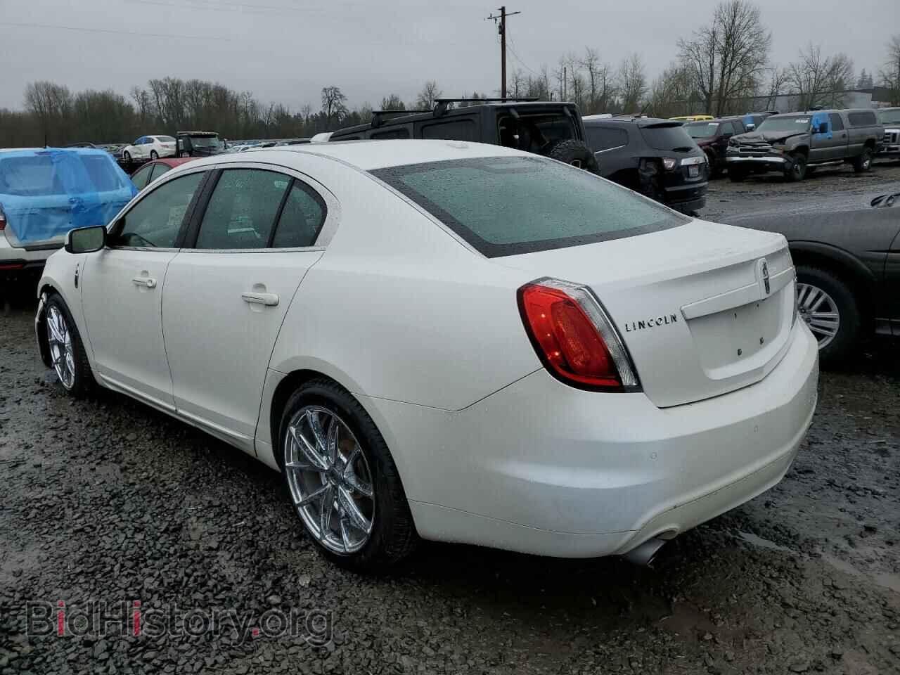 2012 LINCOLN MKS - VIN: 1LNHL9FT7CG806232 - Фото 2