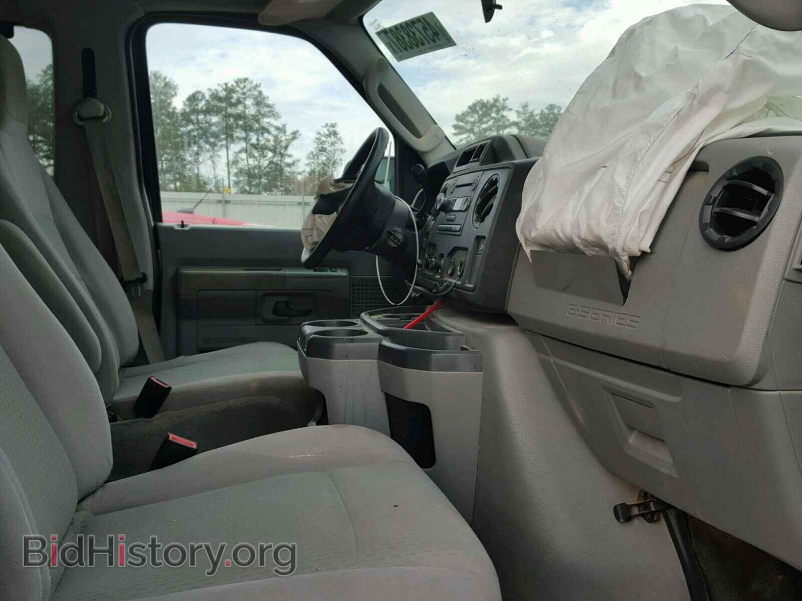 2011 FORD ECONOLINE - VIN: 1FBSS3BL9BDA33963 - Photo 5
