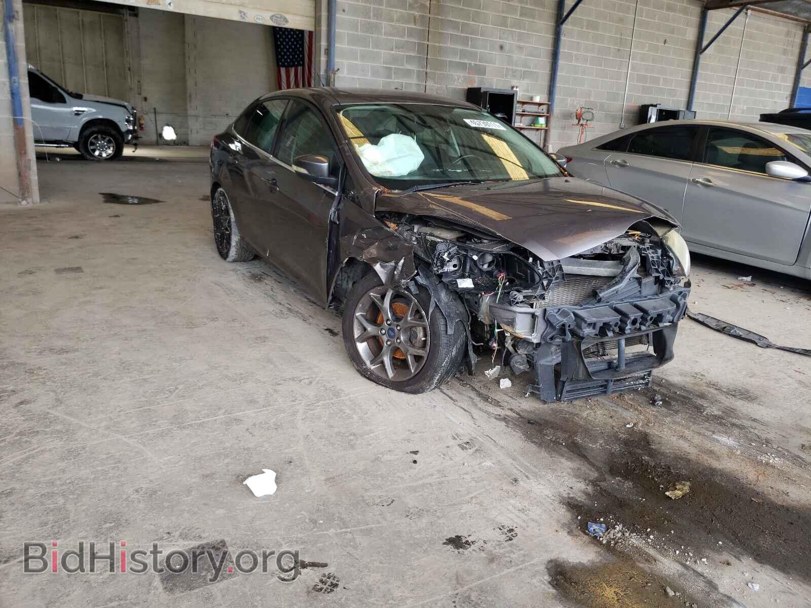 Photo 1FAHP3J29CL254167 - FORD FOCUS 2012