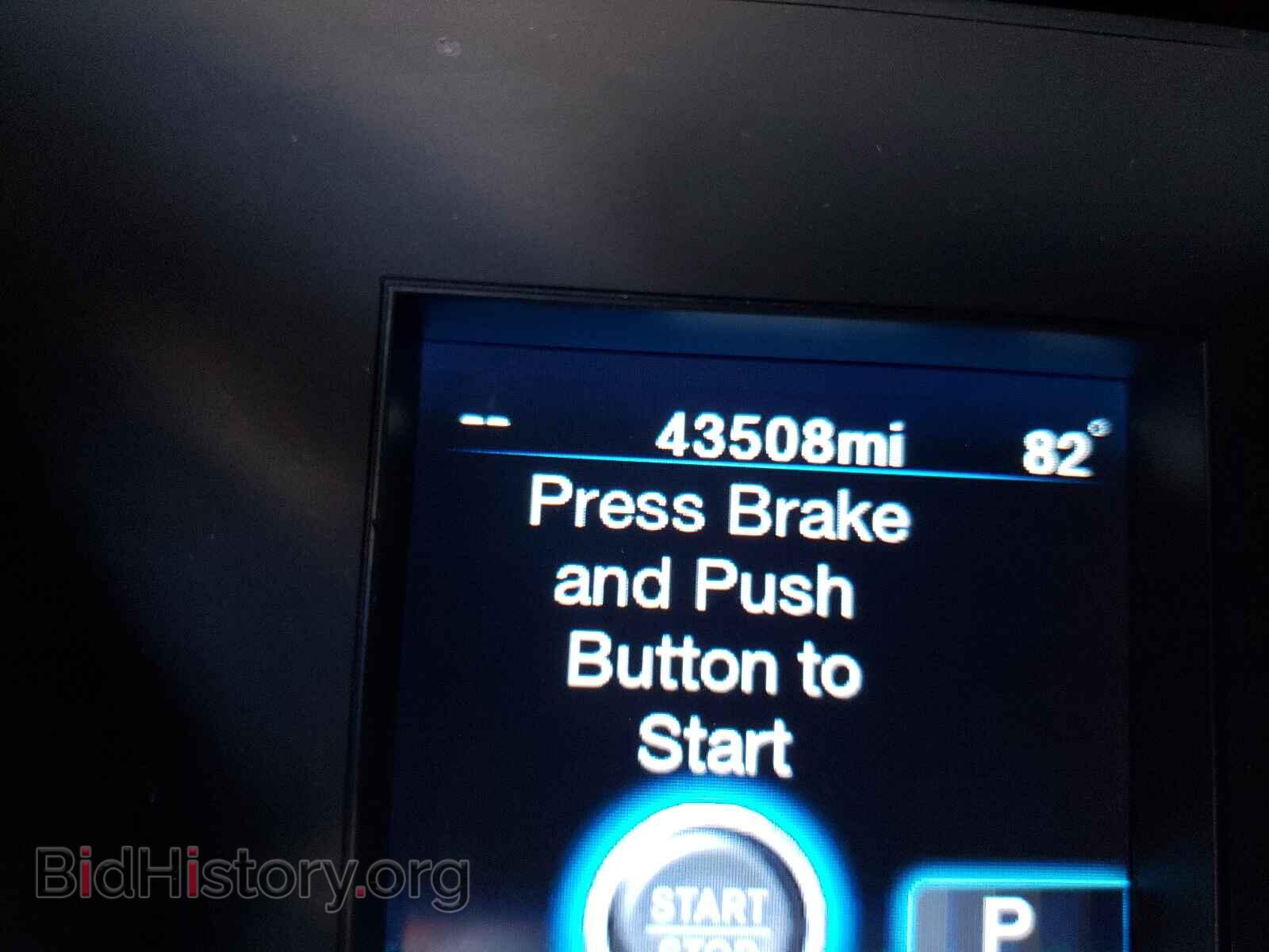 2012 CHRYSLER 300 - VIN: 2C3CCACG0CH138449 - Фото 8