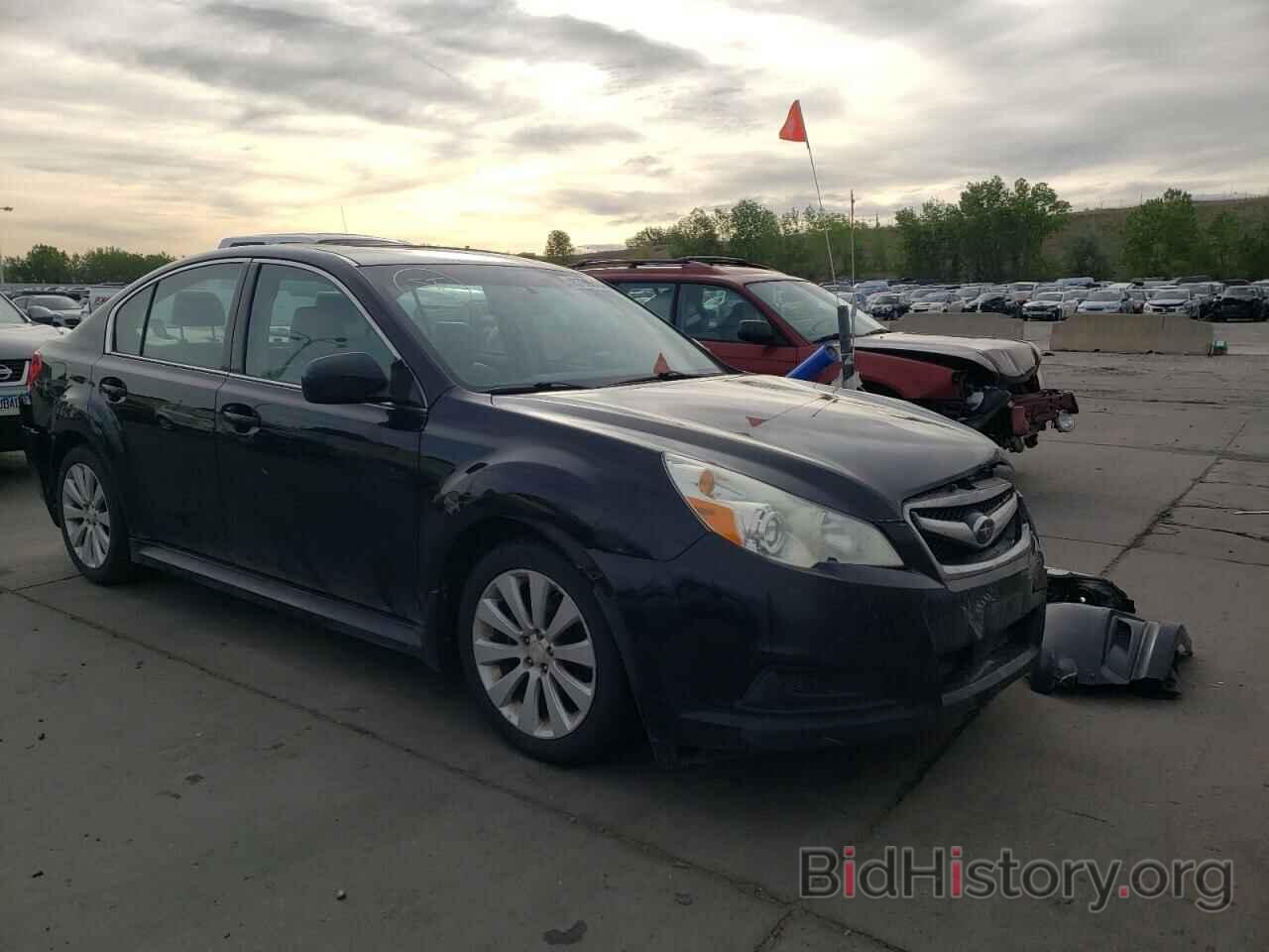 Photo 4S3BMCJ68A3213084 - SUBARU LEGACY 2010