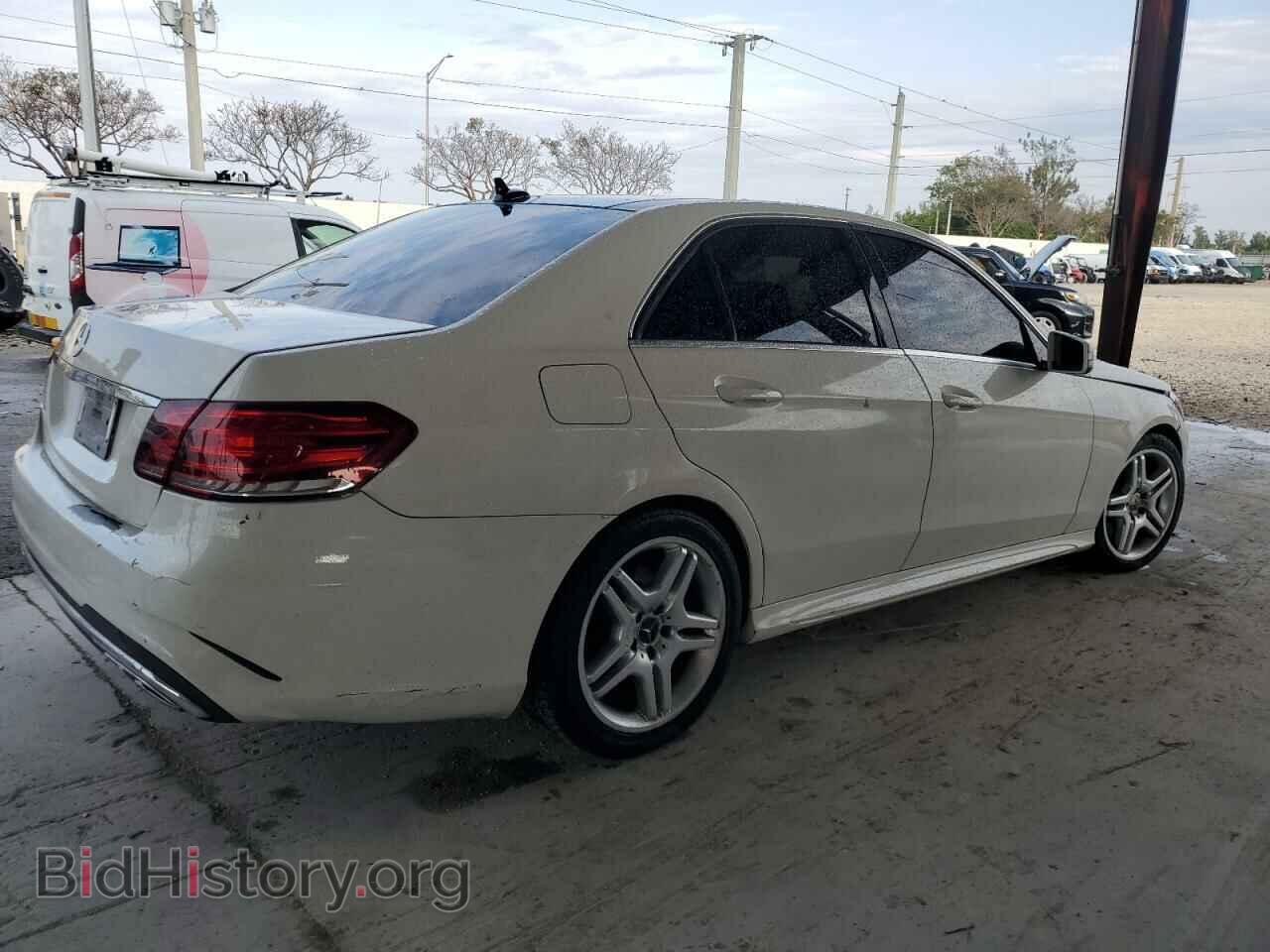 2015 MERCEDES-BENZ E-CLASS - VIN: WDDHF5KB3FB093886 - Фото 3