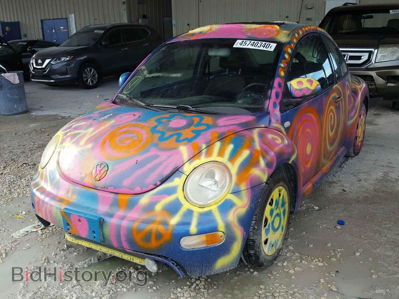 2000 VOLKSWAGEN BEETLE - VIN: 3VWCF21CXYM450910 - Фото 2