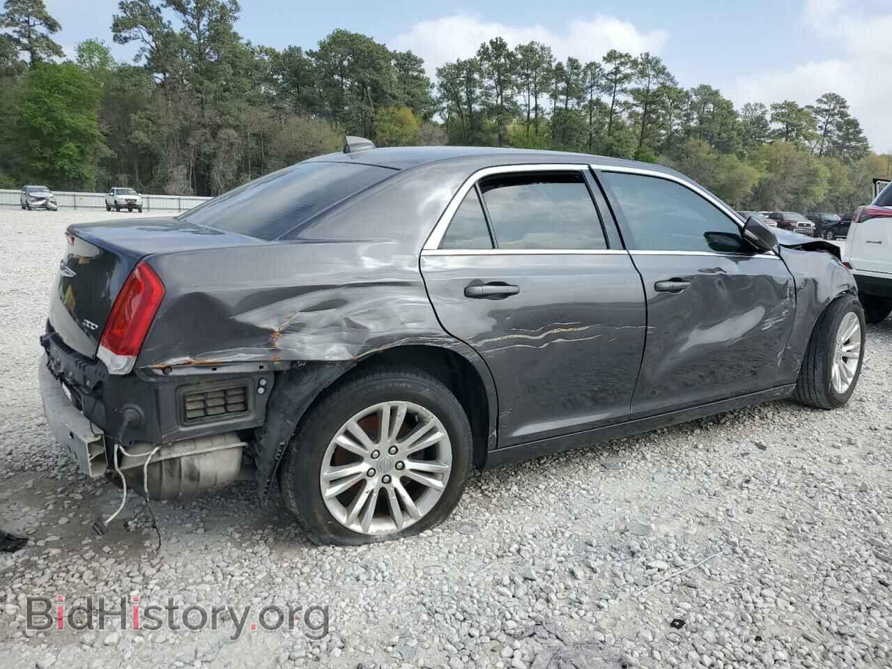 2017 CHRYSLER 300 - VIN: 2C3CCAAG8HH521887 - Фото 3