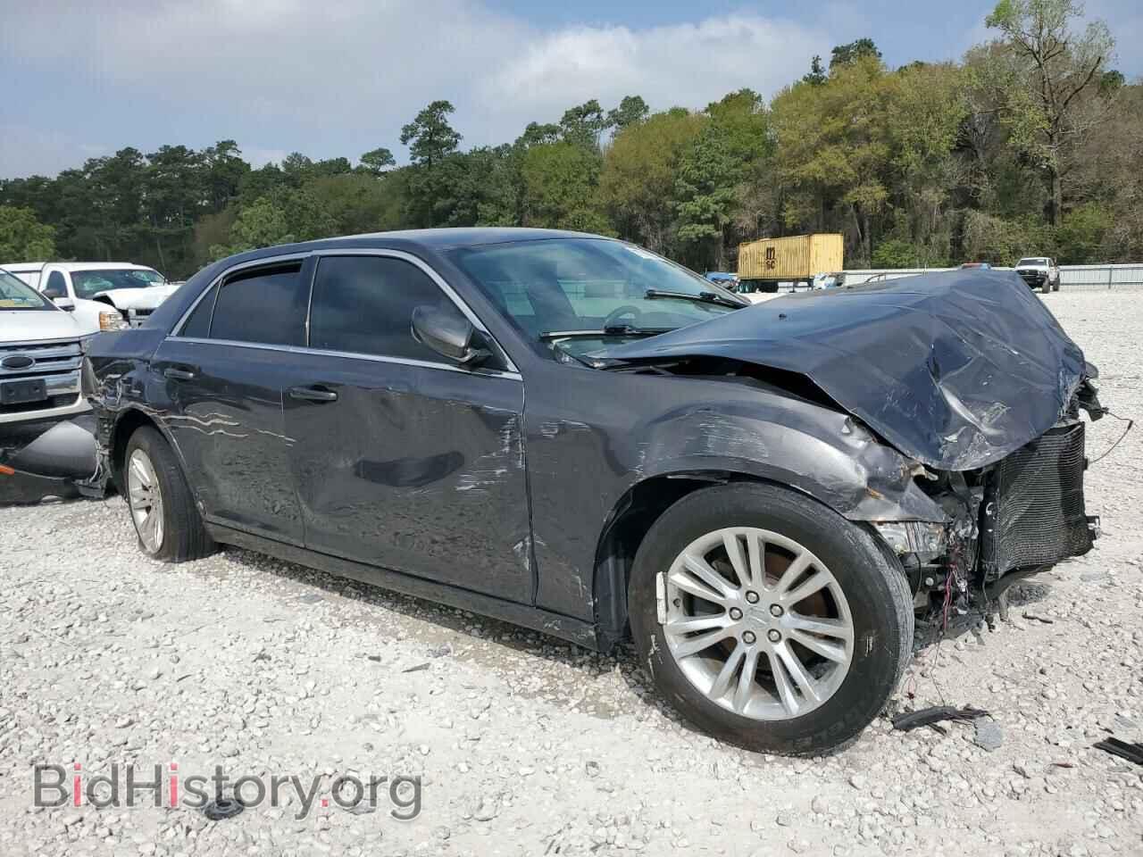 2017 CHRYSLER 300 - VIN: 2C3CCAAG8HH521887 - Фото 4