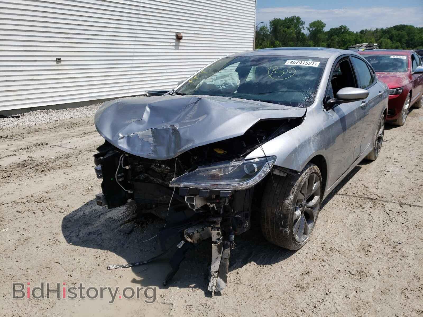 2015 CHRYSLER 200 - VIN: 1C3CCCDGXFN665114 - Фото 2