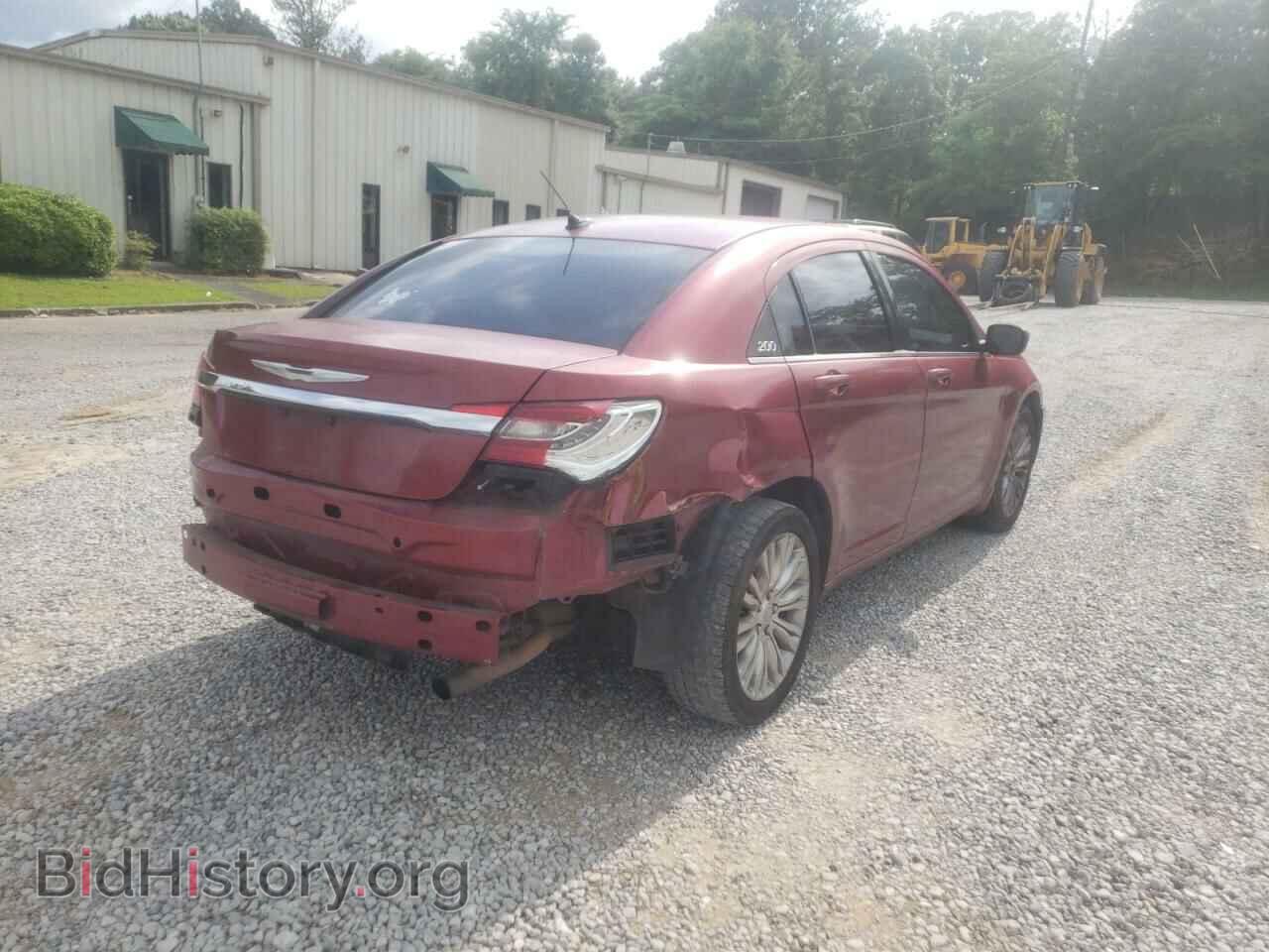 2013 CHRYSLER 200 - VIN: 1C3CCBBB7DN695444 - Photo 4