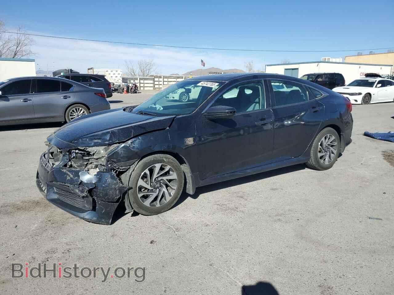 Фотография 19XFC2F72JE011771 - HONDA CIVIC 2018