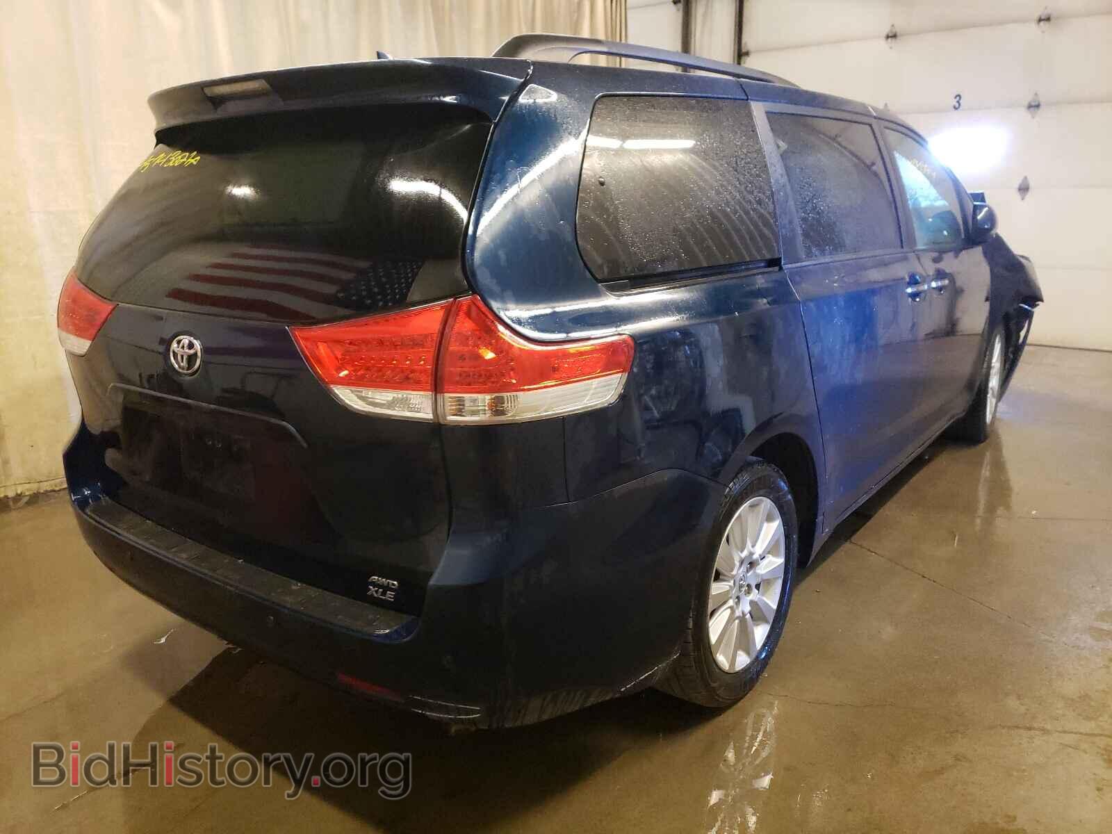 2011 TOYOTA SIENNA - VIN: 5TDDK3DC2BS023913 - Фото 4