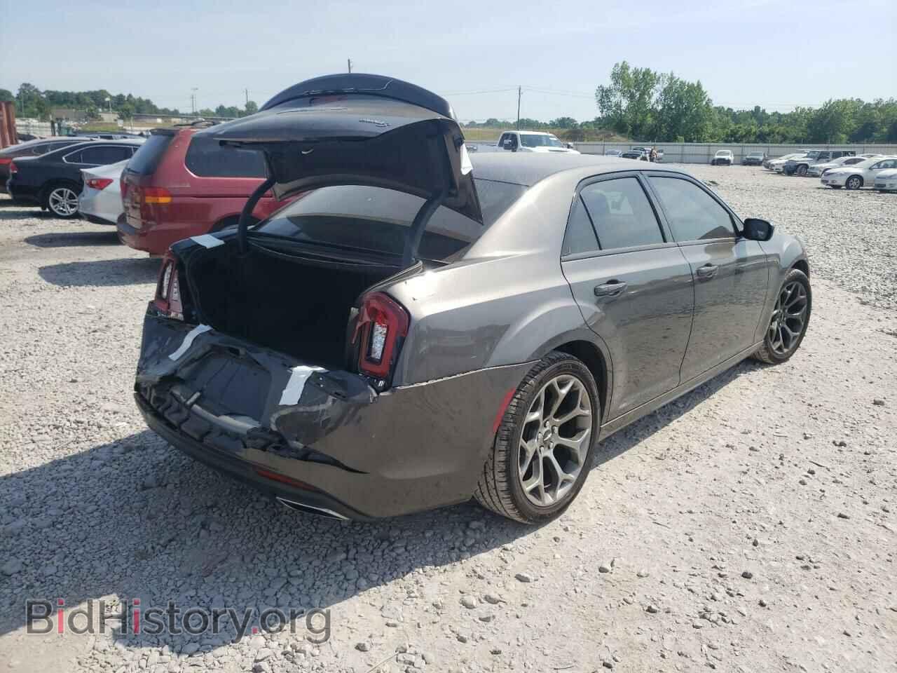 2016 CHRYSLER 300 - VIN: 2C3CCAAG4GH243777 - Фото 4