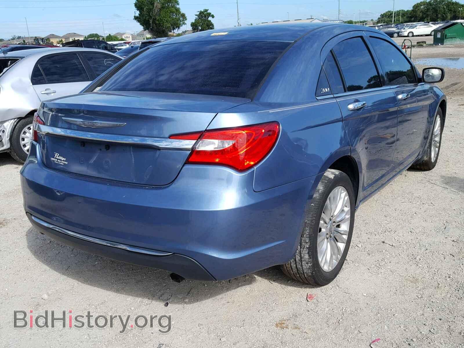 2011 CHRYSLER 200 - VIN: 1C3BC2FB5BN551264 - Фото 4