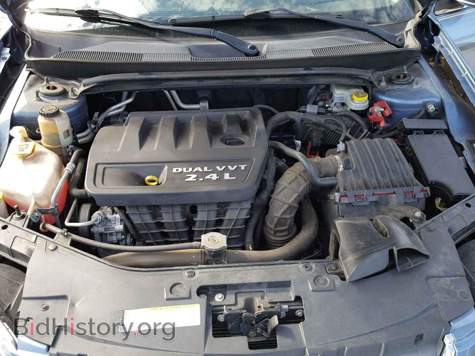 2011 CHRYSLER 200 - VIN: 1C3BC2FB5BN551264 - Фото 7