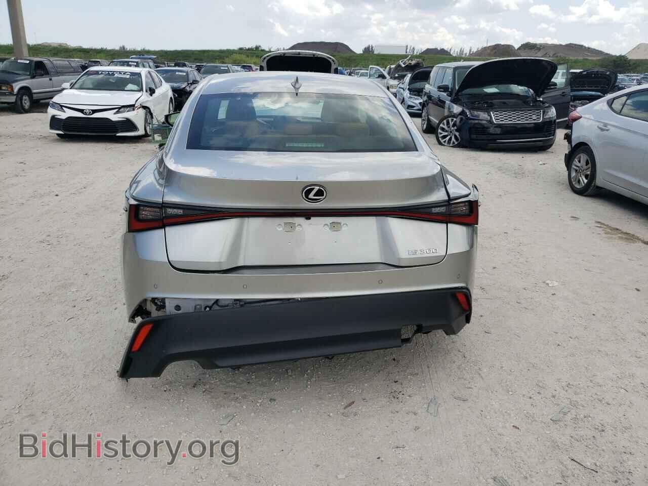 2021 LEXUS IS - VIN: JTHCA1D21M5111353 - Photo 9