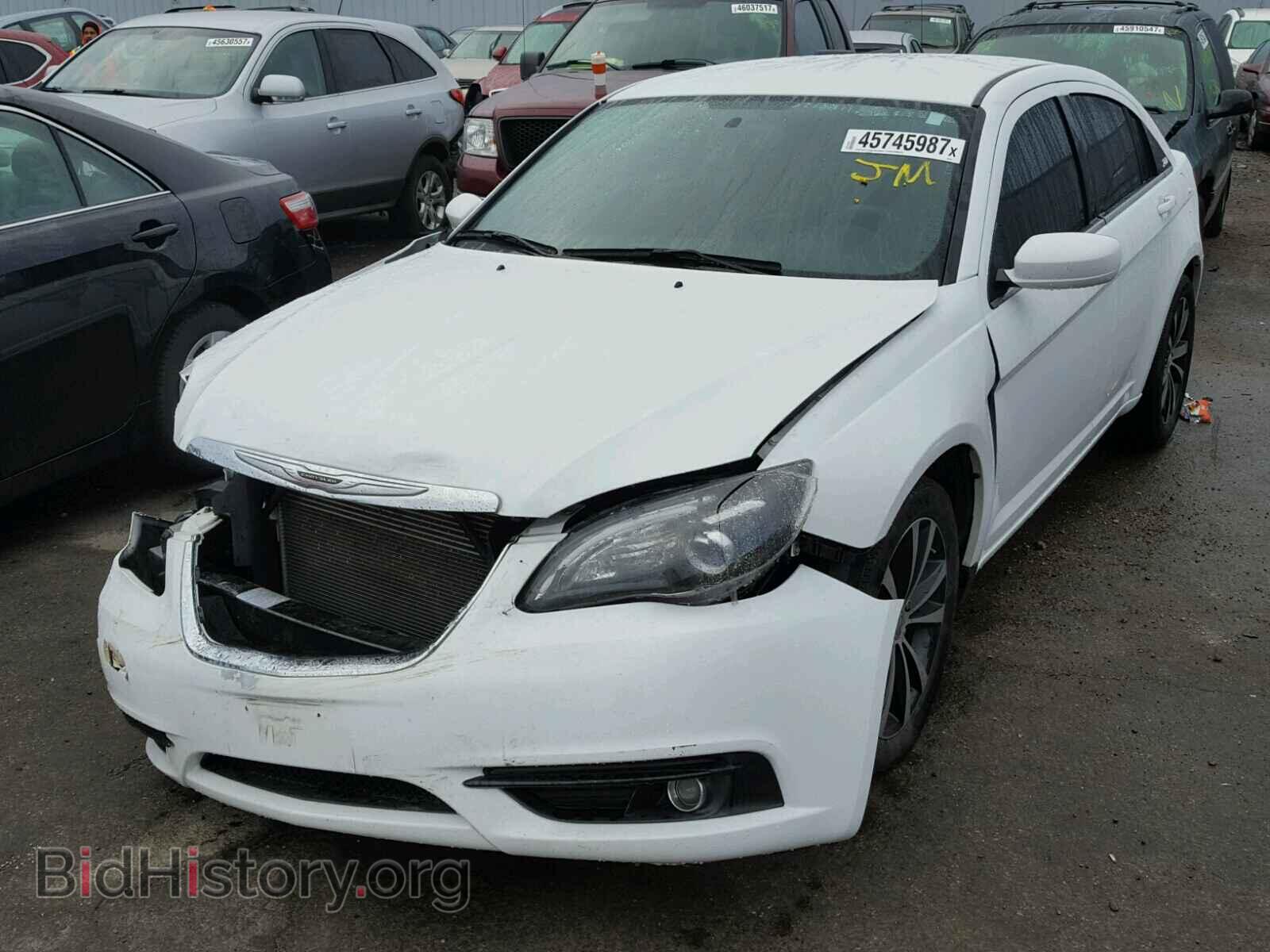2013 CHRYSLER 200 - VIN: 1C3CCBCG9DN524558 - Photo 2