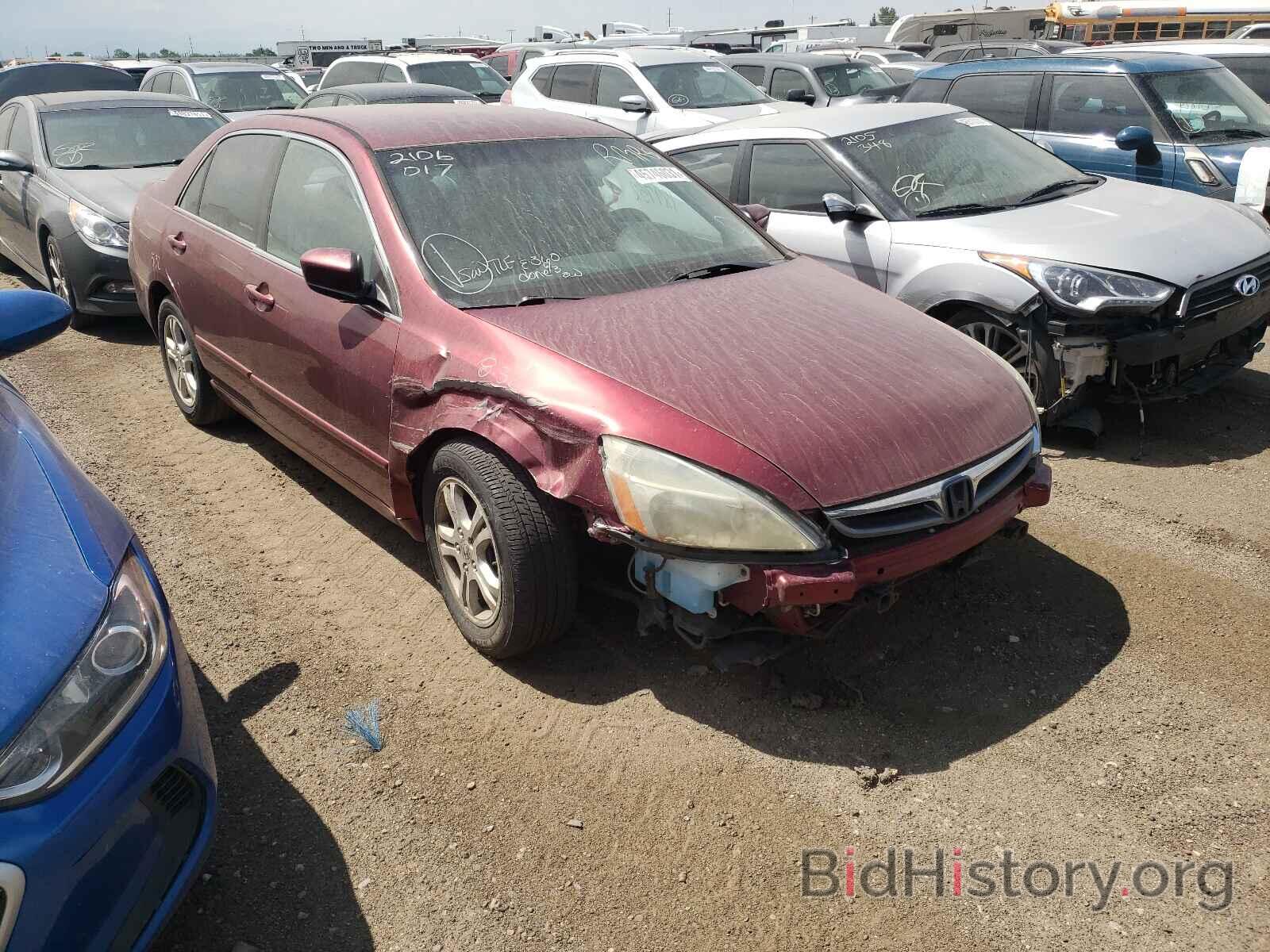 Photo 1HGCM56386A035406 - HONDA ACCORD 2006