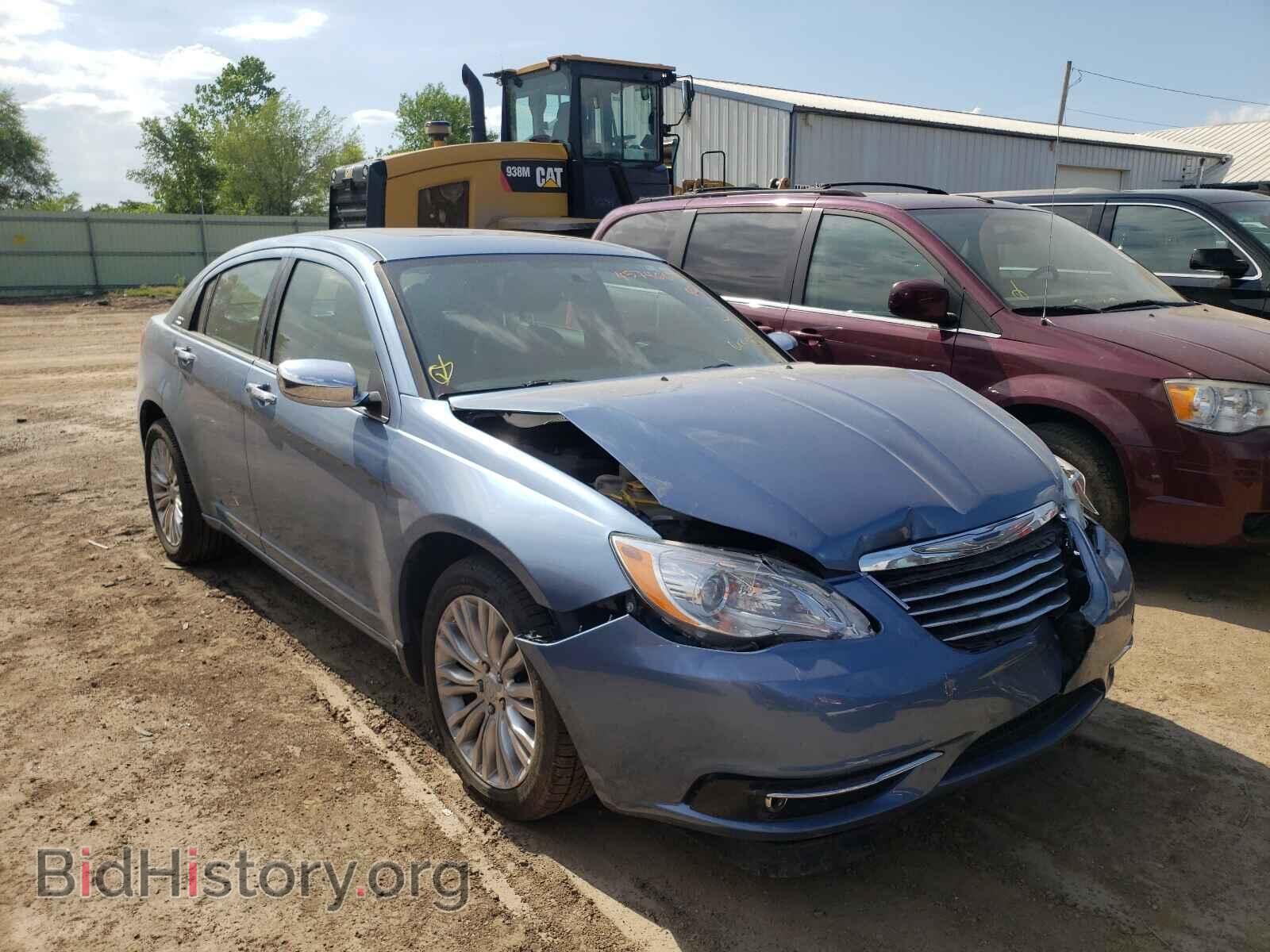 Photo 1C3BC2FB1BN600587 - CHRYSLER 200 2011