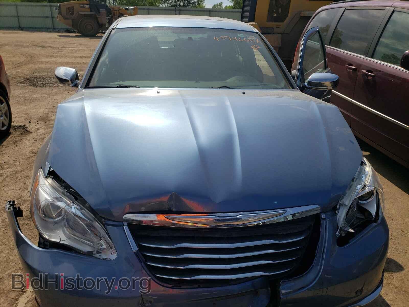 2011 CHRYSLER 200 - VIN: 1C3BC2FB1BN600587 - Фото 7