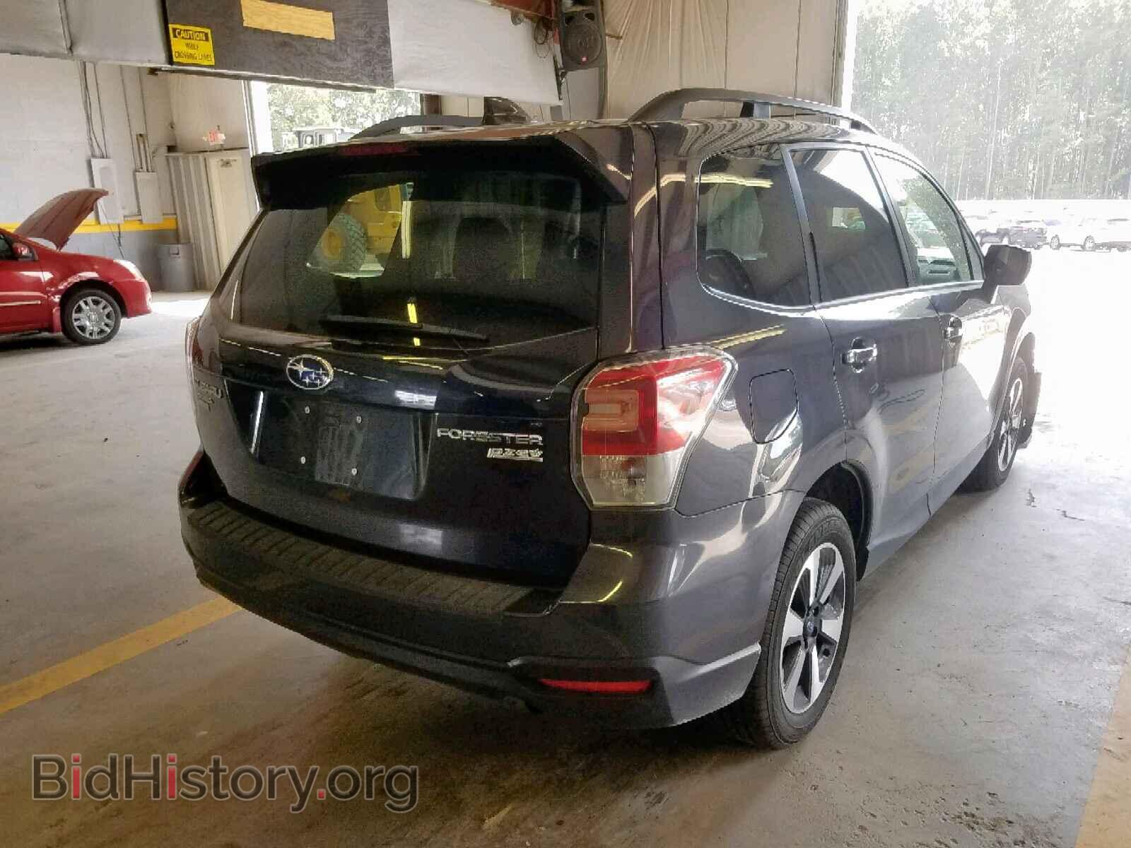 2017 SUBARU FORESTER - VIN: JF2SJAEC0HH561716 - Фото 4