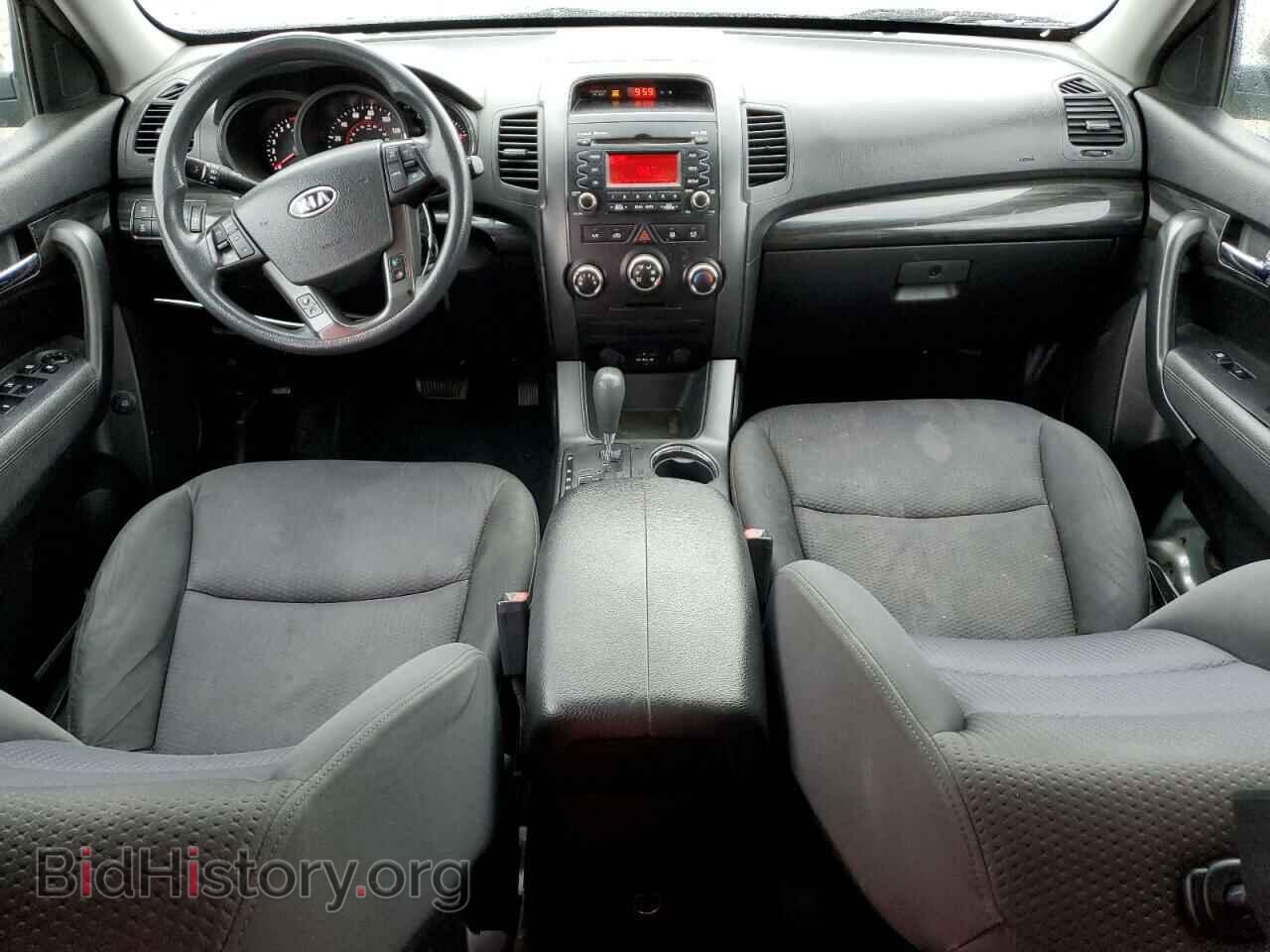 2011 KIA SORENTO - VIN: 5XYKTDA25BG138251 - Фото 8