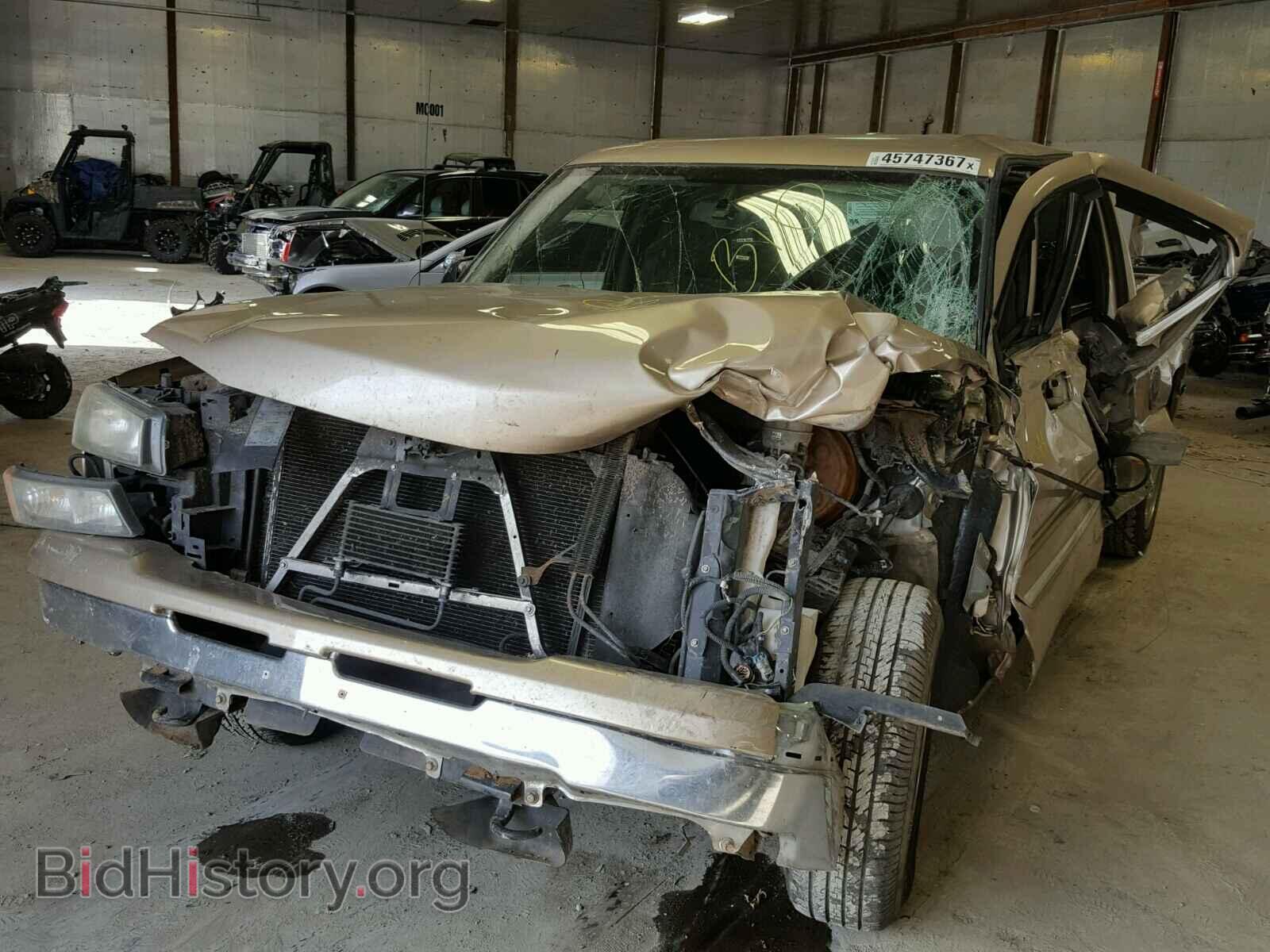 2006 CHEVROLET SILVERADO - VIN: 2GCEC13T861125608 - Фото 2
