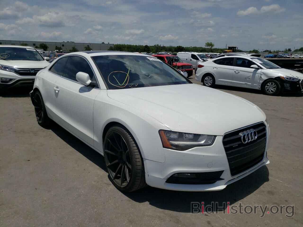 Photo WAUCFAFR3DA010817 - AUDI A5 2013