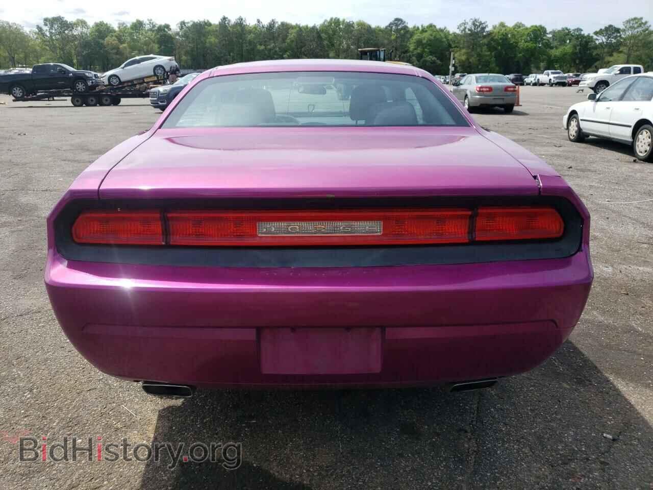2014 DODGE CHALLENGER - VIN: 2C3CDYAG2EH195666 - Фото 6
