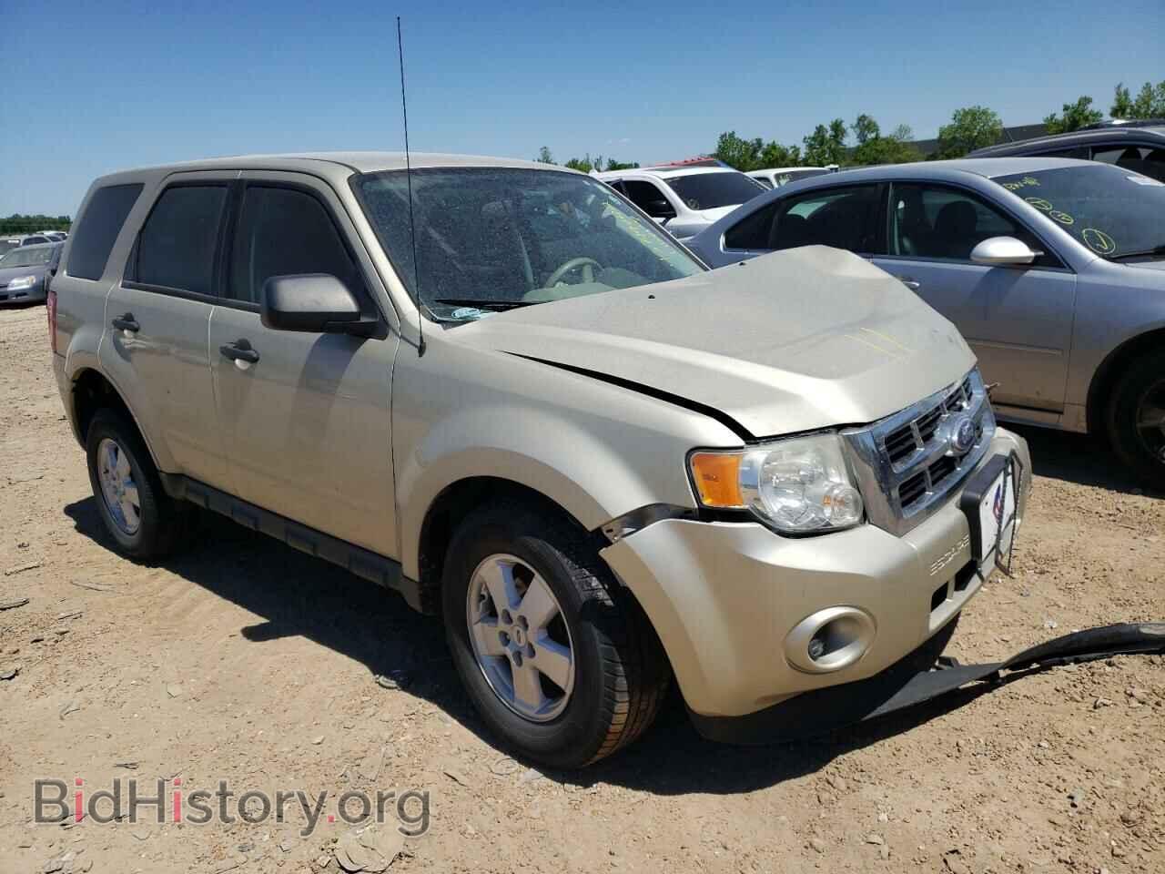 Фотография 1FMCU0C72BKB36997 - FORD ESCAPE 2011