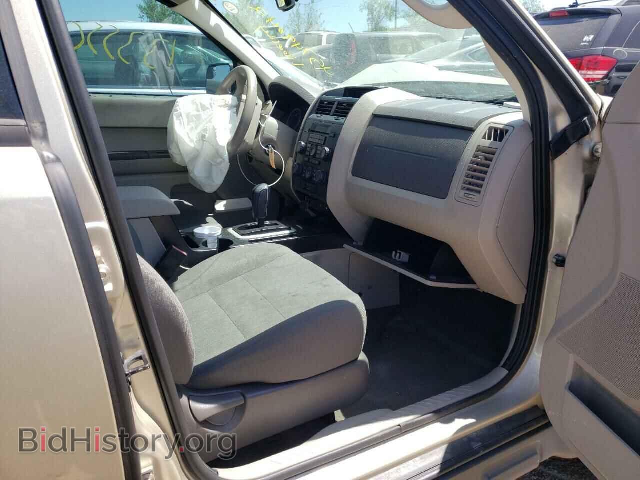 2011 FORD ESCAPE - VIN: 1FMCU0C72BKB36997 - Фото 5