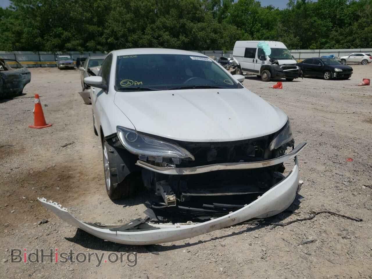 2015 CHRYSLER 200 - VIN: 1C3CCCAB5FN686106 - Фото 9