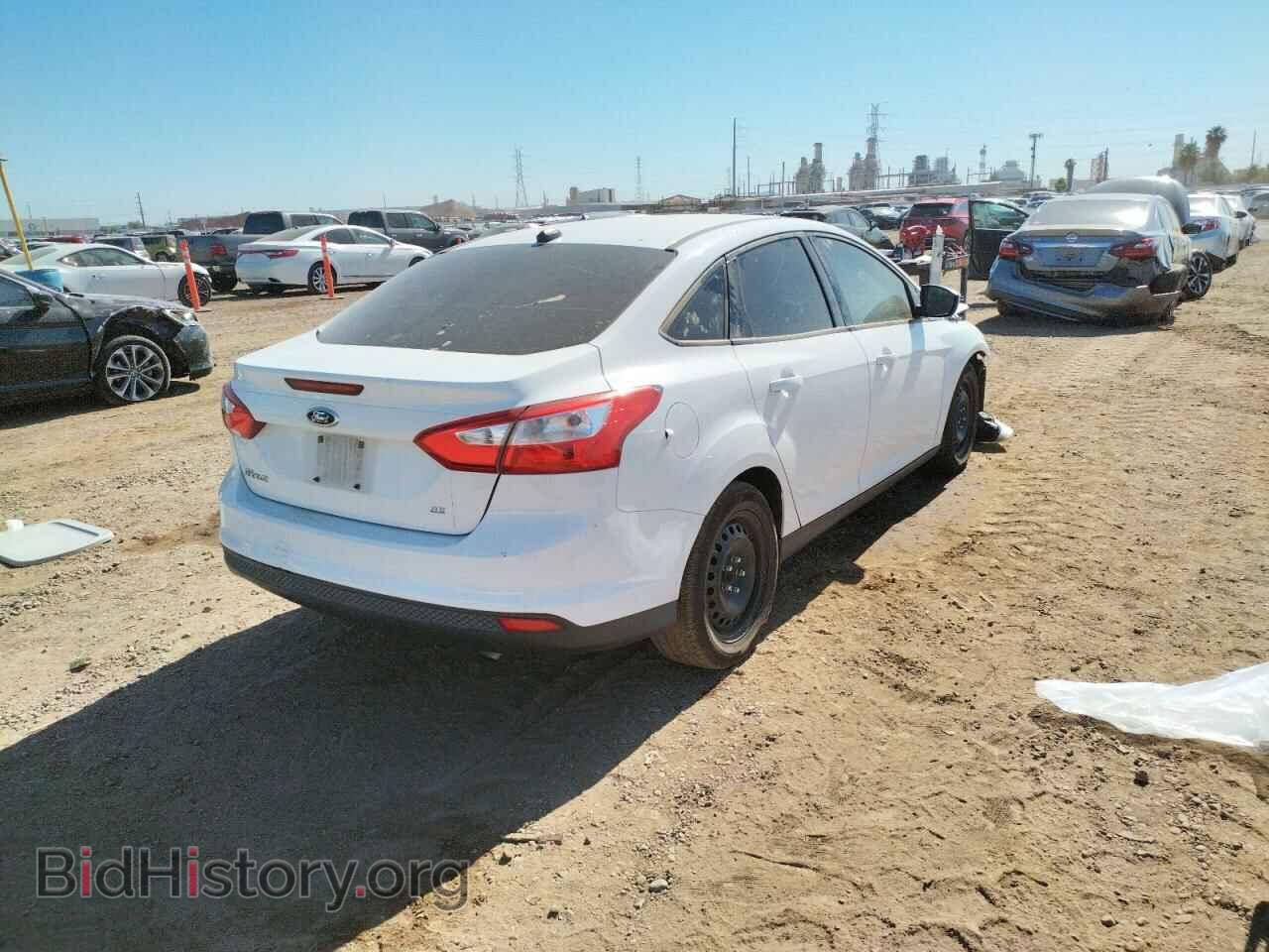 2012 FORD FOCUS - VIN: 1FAHP3F20CL404532 - Photo 4