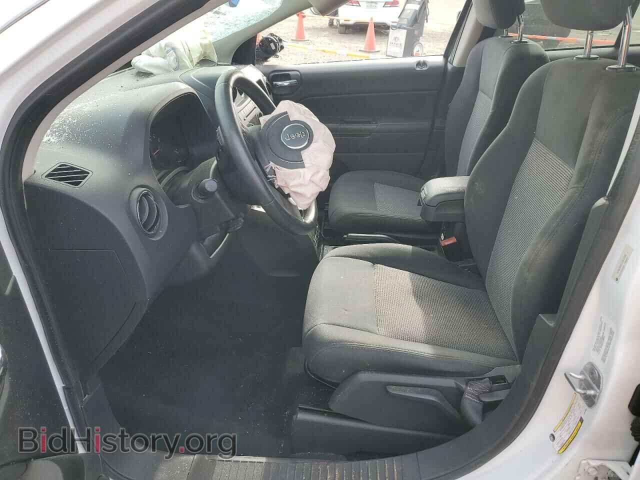 2012 JEEP COMPASS - VIN: 1C4NJDEB7CD612990 - Photo 7