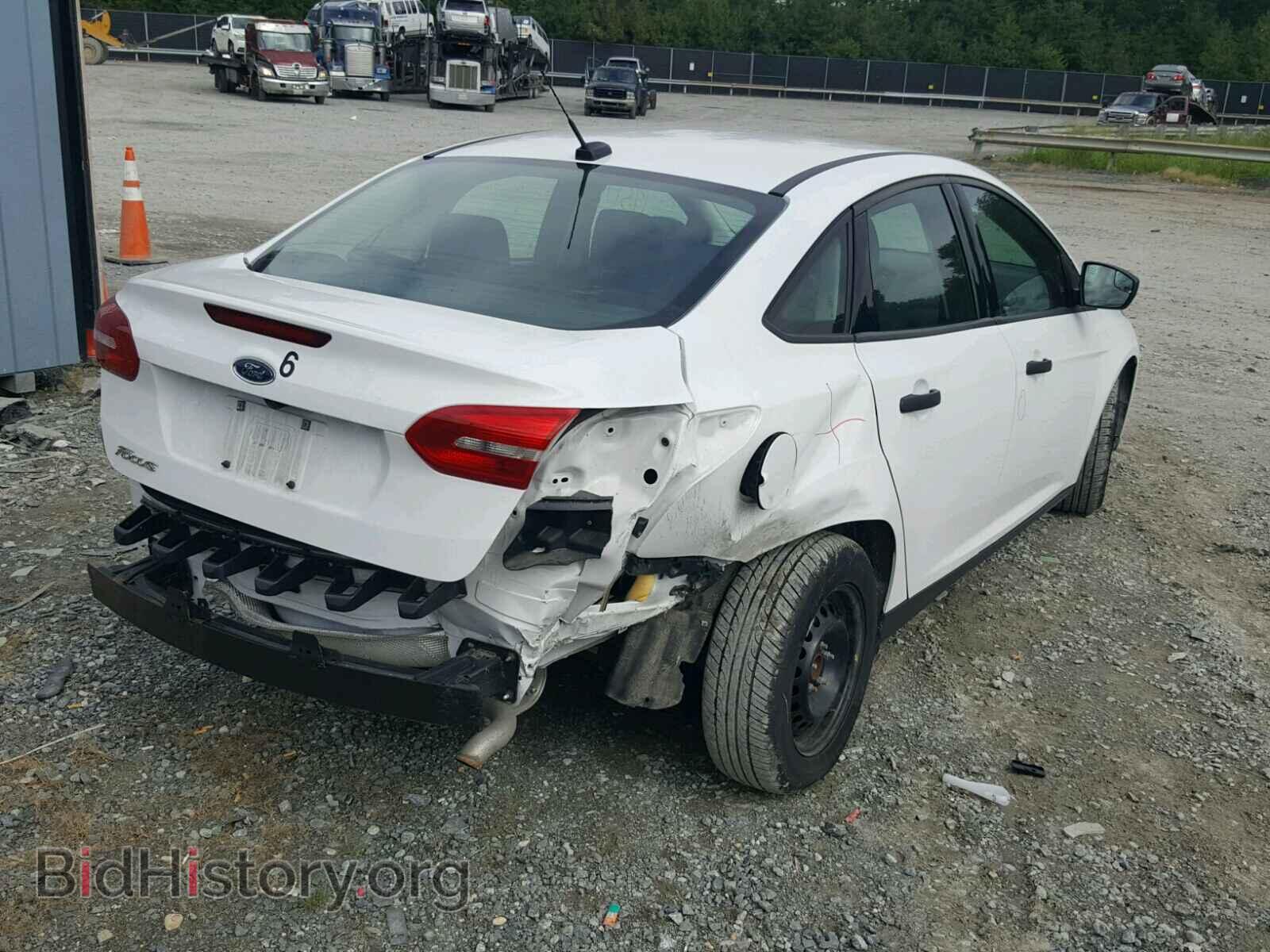2016 FORD FOCUS - VIN: 1FADP3E29GL329741 - Photo 4