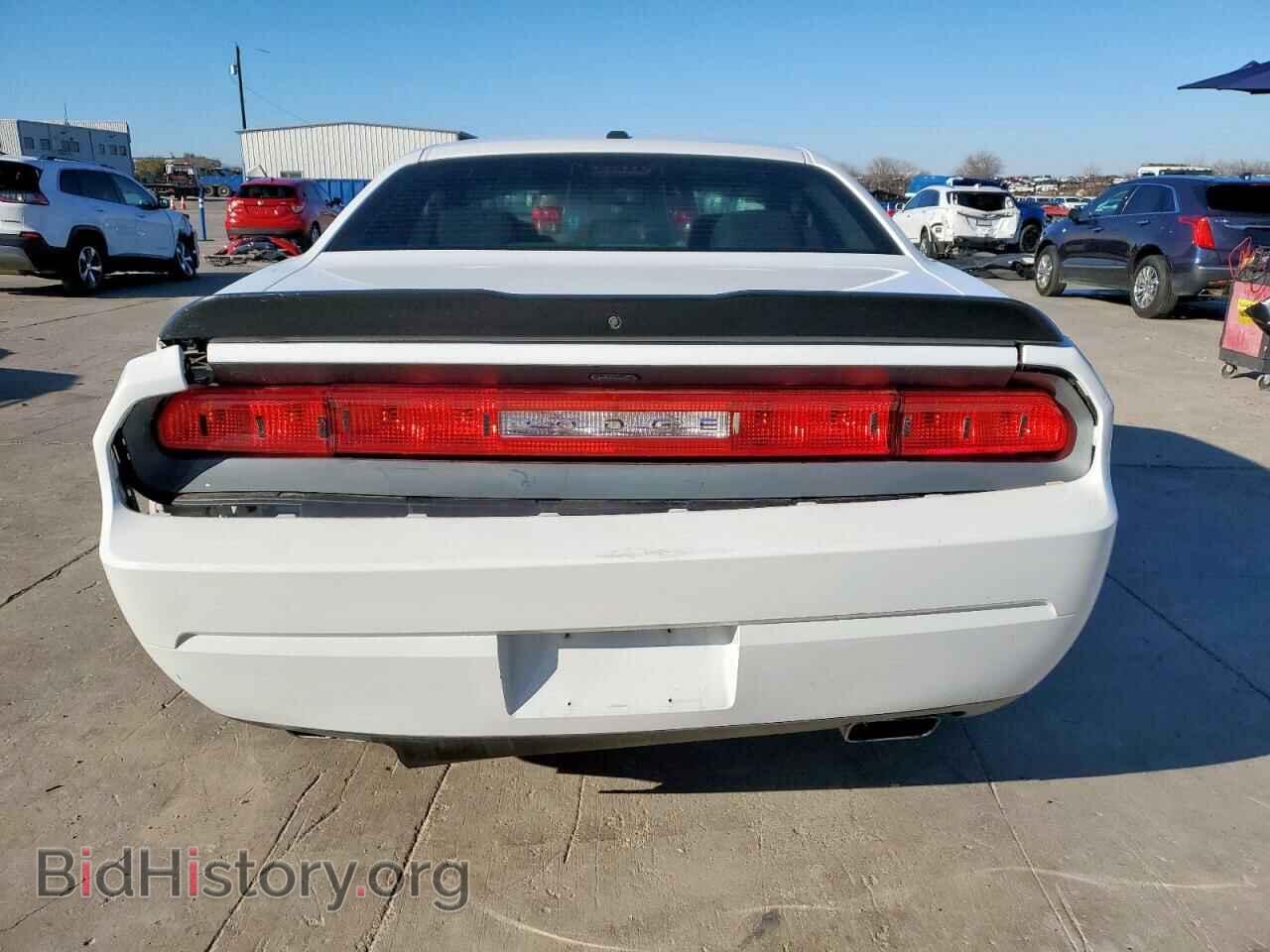 2014 DODGE CHALLENGER - VIN: 2C3CDYAG0EH285575 - Фото 6
