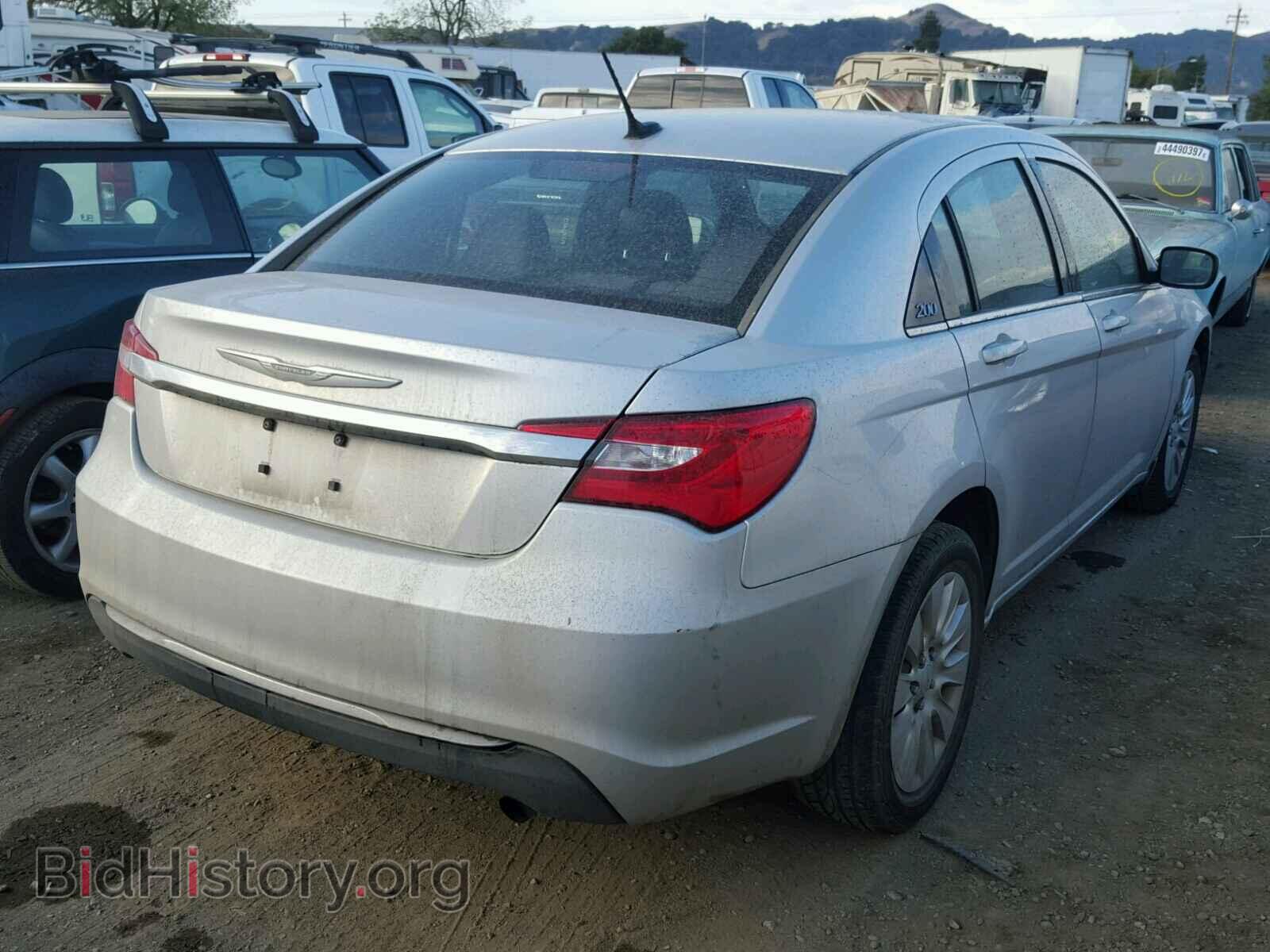 2012 CHRYSLER 200 - VIN: 1C3CCBABXCN273619 - Фото 4