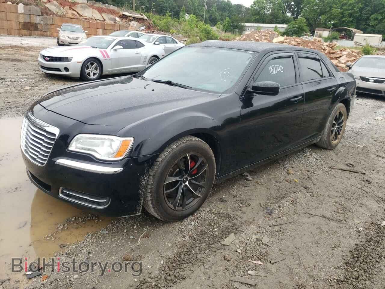 2013 CHRYSLER 300 - VIN: 2C3CCAAG3DH509771 - Фото 2