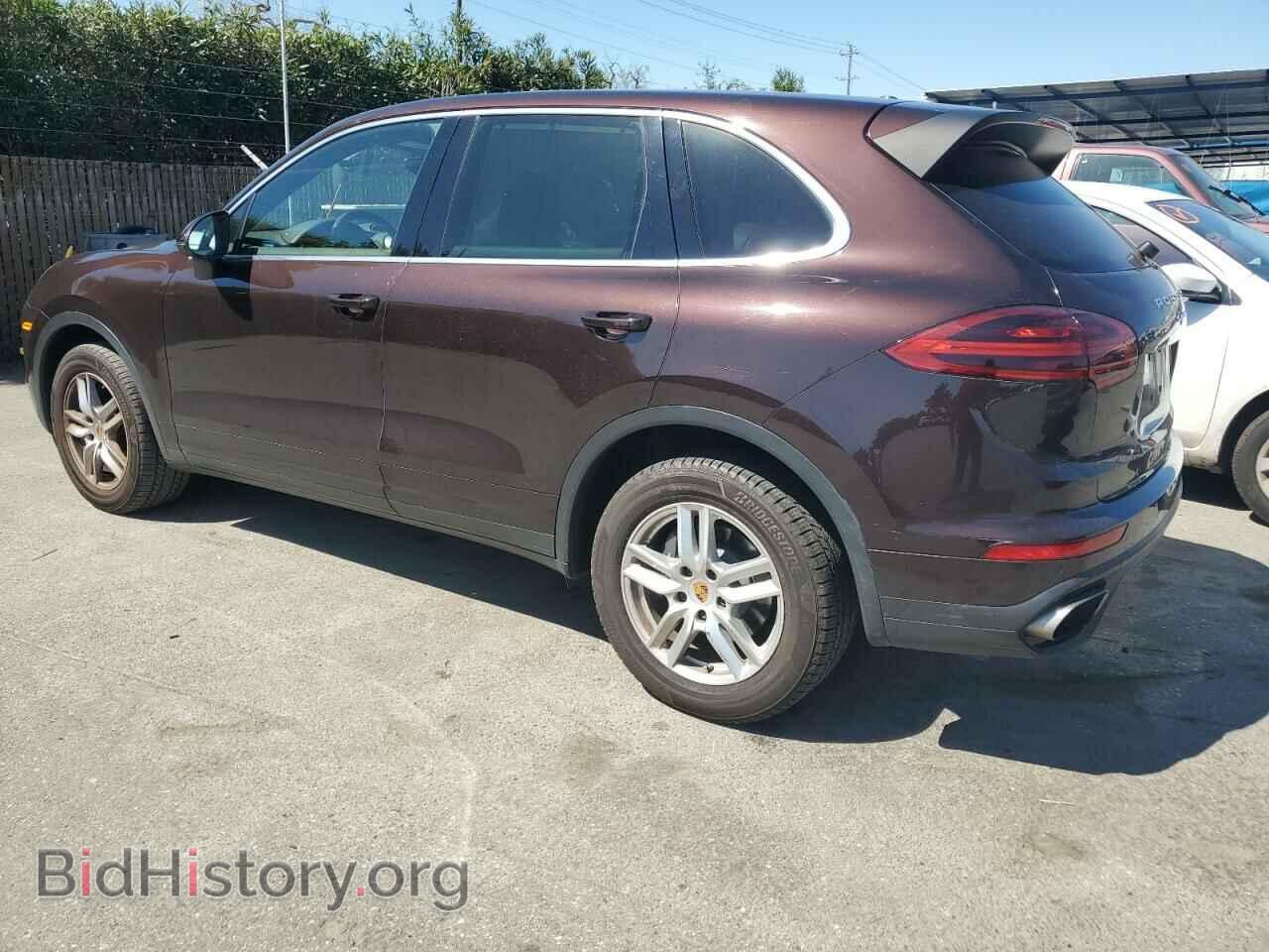 2016 PORSCHE CAYENNE - VIN: WP1AA2A2XGLA06604 - Photo 2