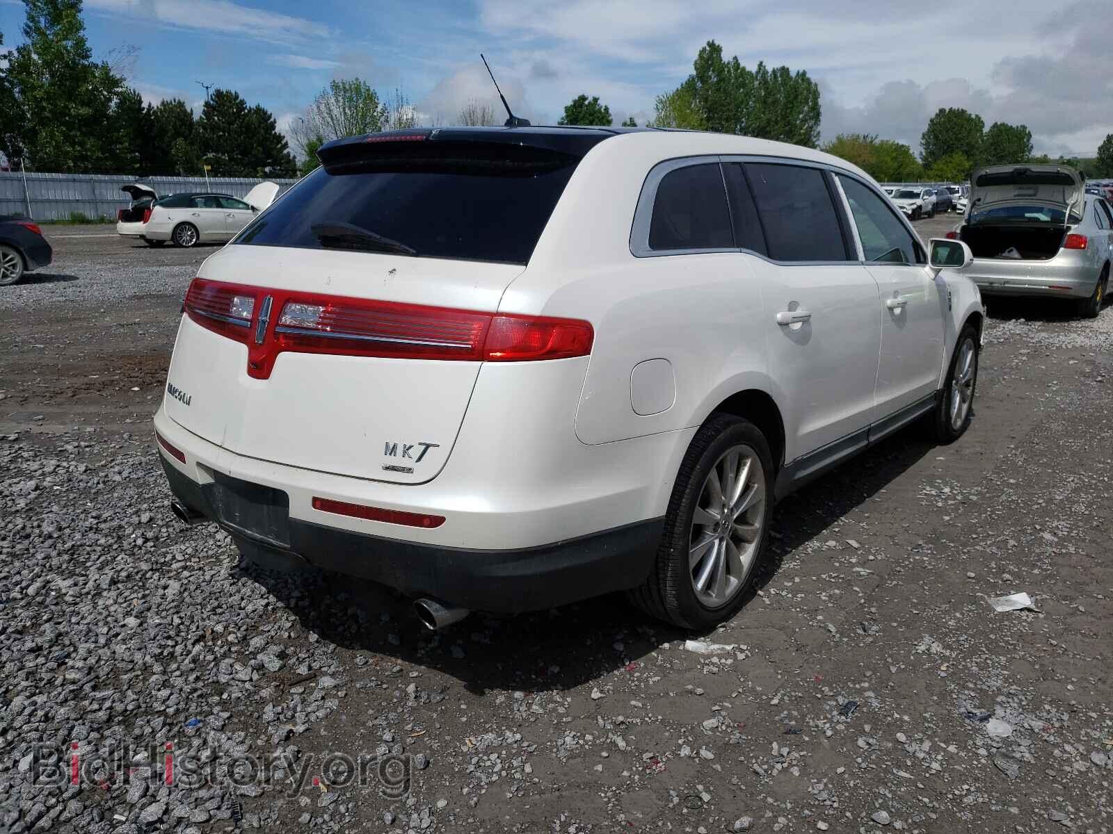 2012 LINCOLN MKT - VIN: 2LMHJ5AT2CBL50559 - Photo 4