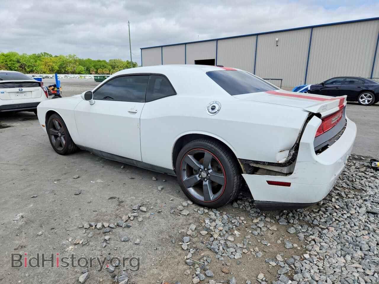 2014 DODGE CHALLENGER - VIN: 2C3CDYAG1EH105245 - Фото 2