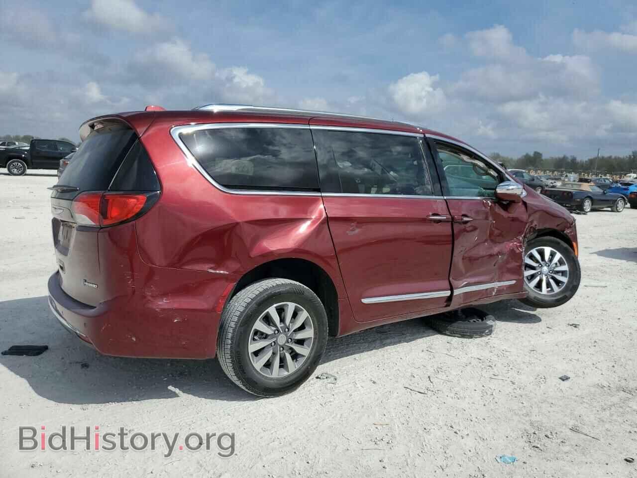 2020 CHRYSLER PACIFICA - VIN: 2C4RC1N73LR275110 - Фото 3