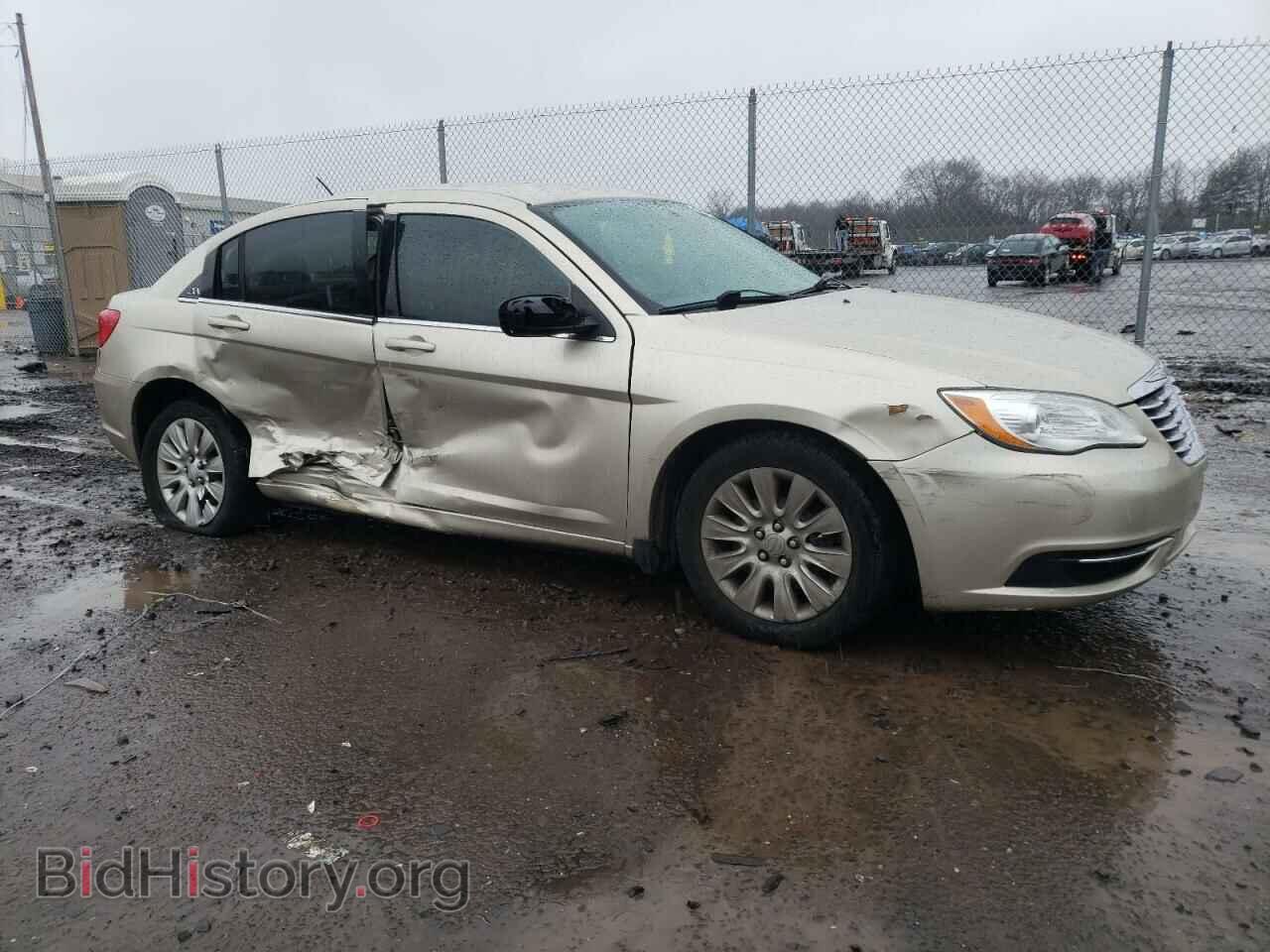 2013 CHRYSLER 200 - VIN: 1C3CCBAB9DN620813 - Фото 4