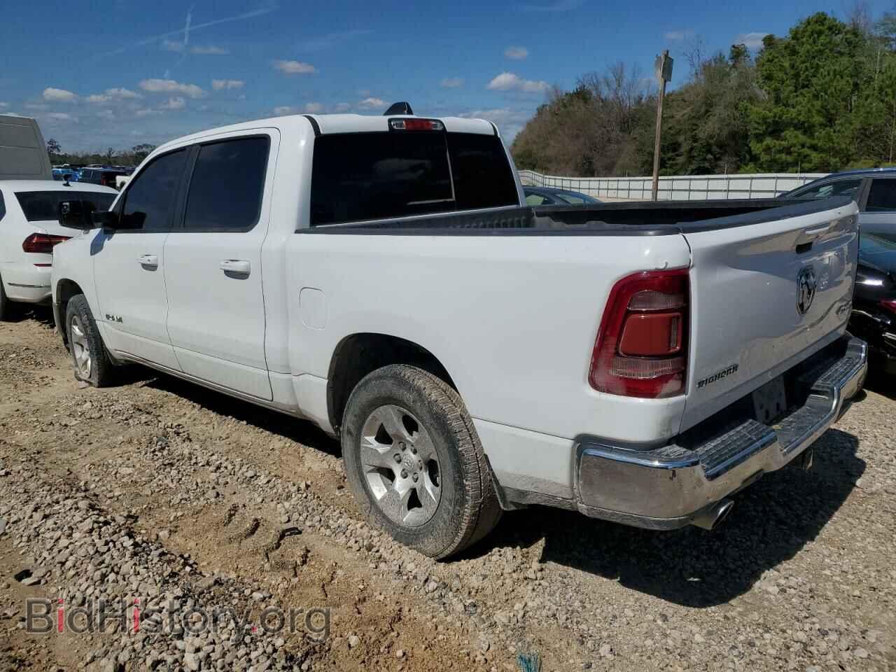 2022 RAM 1500 - VIN: 1C6SRFFT7NN242272 - Фото 2