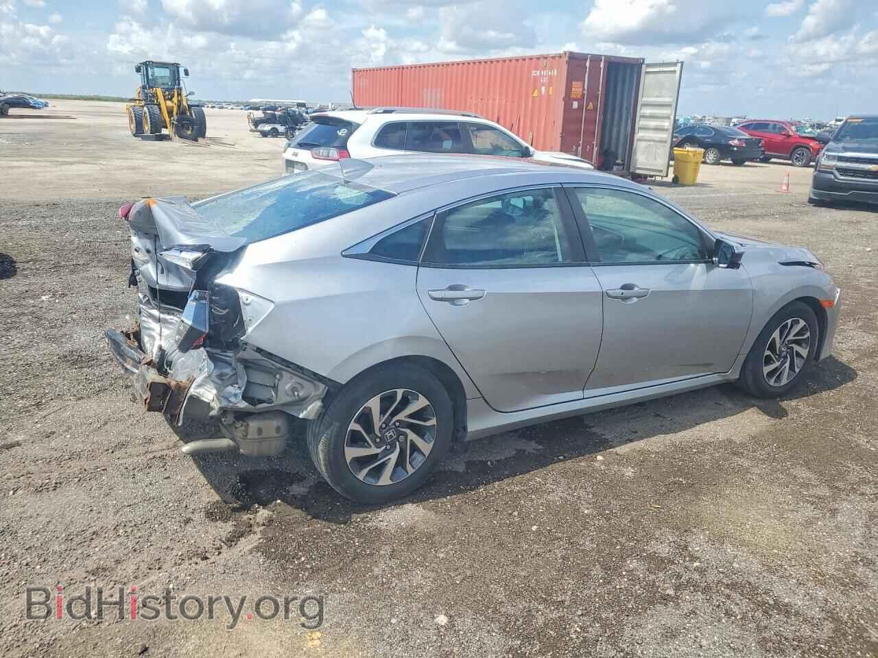 2017 HONDA CIVIC - VIN: 19XFC2F72HE228876 - Фото 3