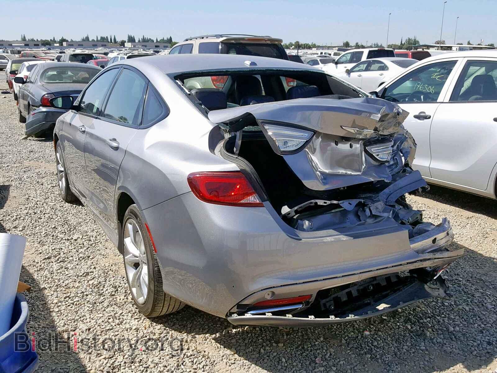 2016 CHRYSLER 200 - VIN: 1C3CCCBB0GN151412 - Фото 3