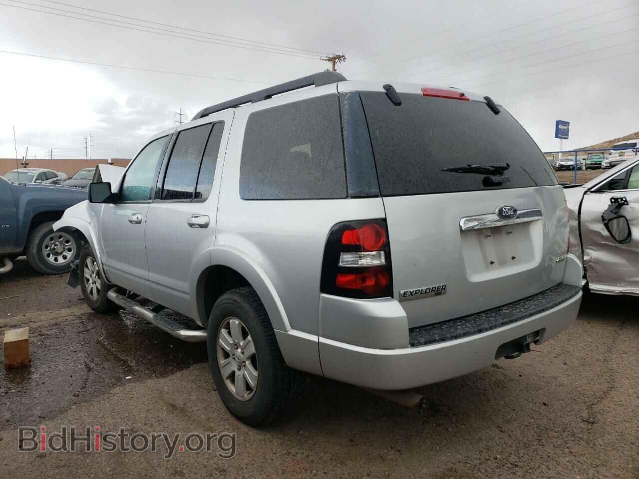 2010 FORD EXPLORER - VIN: 1FMEU7DE0AUA79412 - Фото 2