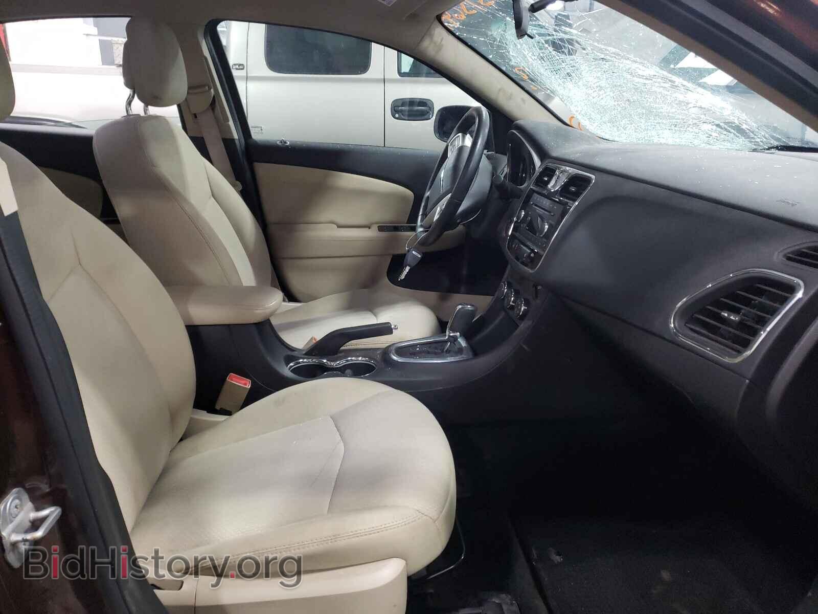 2012 CHRYSLER 200 - VIN: 1C3CCBBG9CN186868 - Фото 5