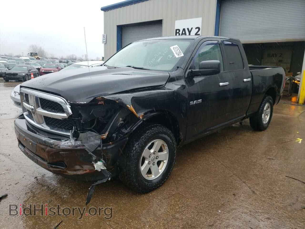 Photo 1D3HV18P99S784974 - DODGE All Models 2009