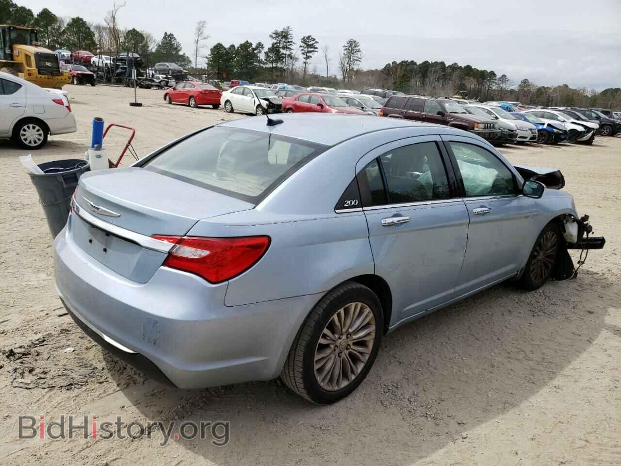 2012 CHRYSLER 200 - VIN: 1C3CCBCB0CN205228 - Фото 3